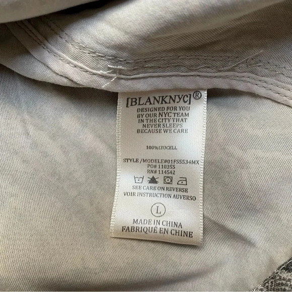 Blank NYC Snakeskin Print Cropped Jacket Size L 100% Lyocell Lightweight - Picture 12 of 12